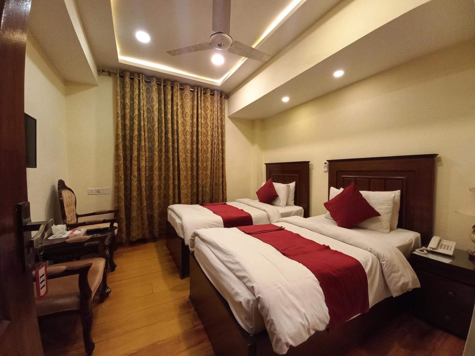 Diplomat Hotel Iszlámábád Kültér fotó